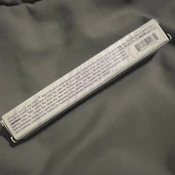 Urban Decay Subversion Mascara Primer - Picture 2 of 2